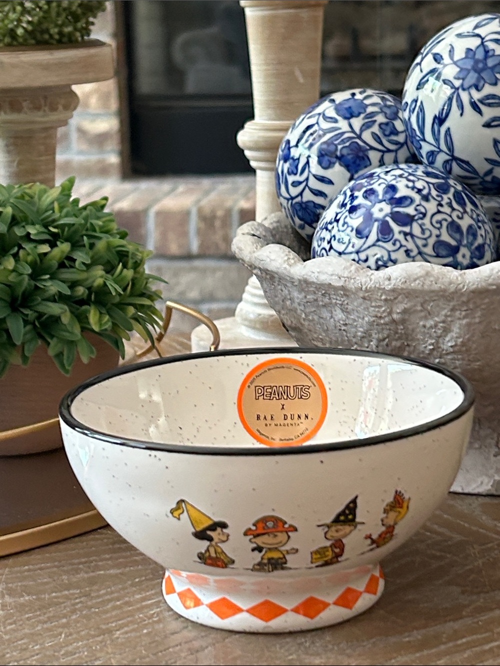 NEW! Rae Dunn Peanuts Halloween Trick-or-Treat Ceramic Candy Bowl - Picture 4 of 7